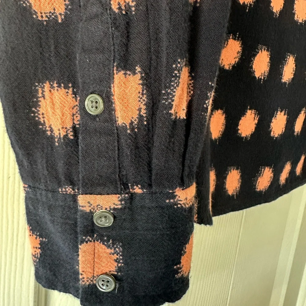J Crew Pop Over, Long Sleeve, Button Cuff.  Sz 10 Good Condition